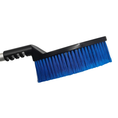 Щетка автомобильная 70-100см телескопическая со скребком