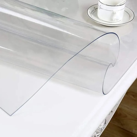 Скатерть прозрачная  80х140см, толщ.0,8мм "Гибкое стекло"